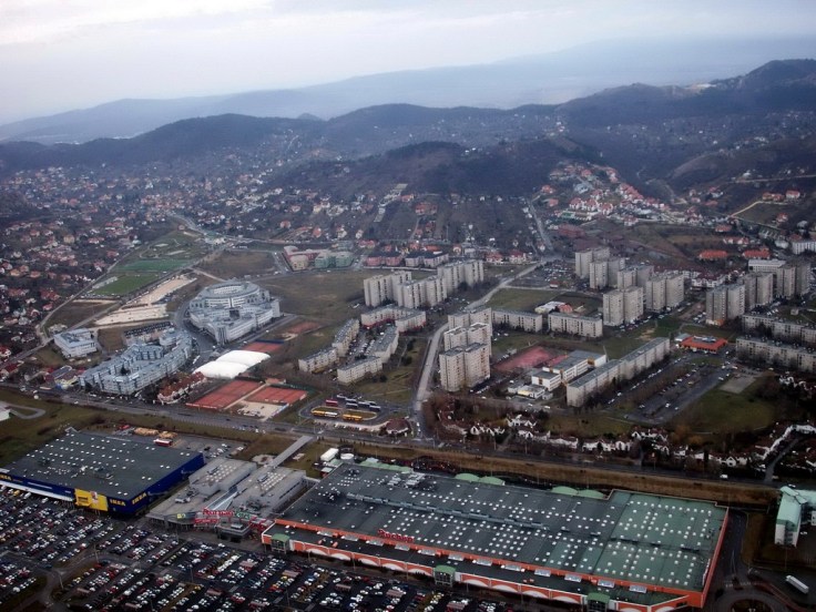 1AE42399-67EE-426D-9240-F669ACF51085